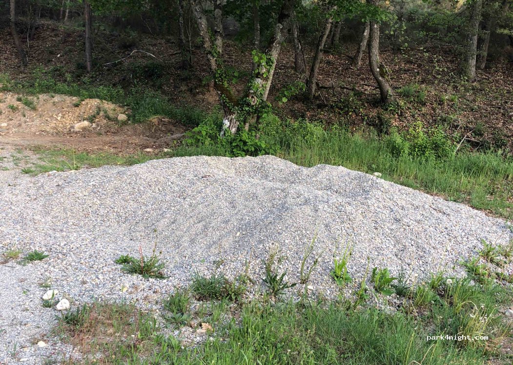 (04800) Esparron-de-Verdon - D82 — foto 3