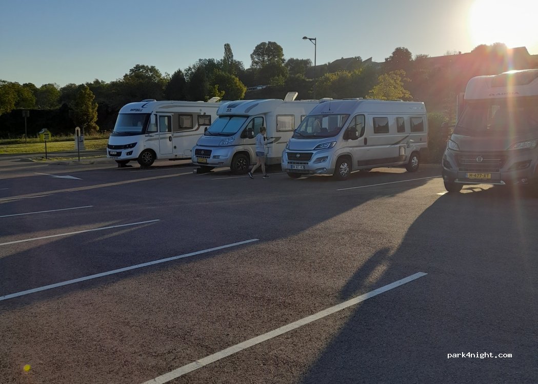 (70240) Saulx - 3 Voie des Halles — foto 3