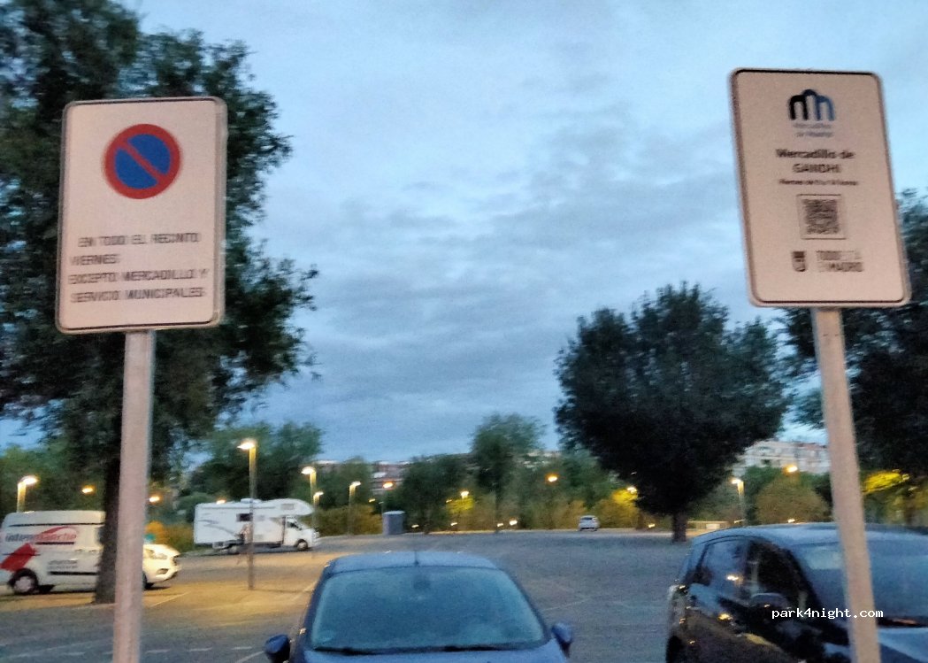 (28017) Madrid - 35 Calle Gandhi — foto 2