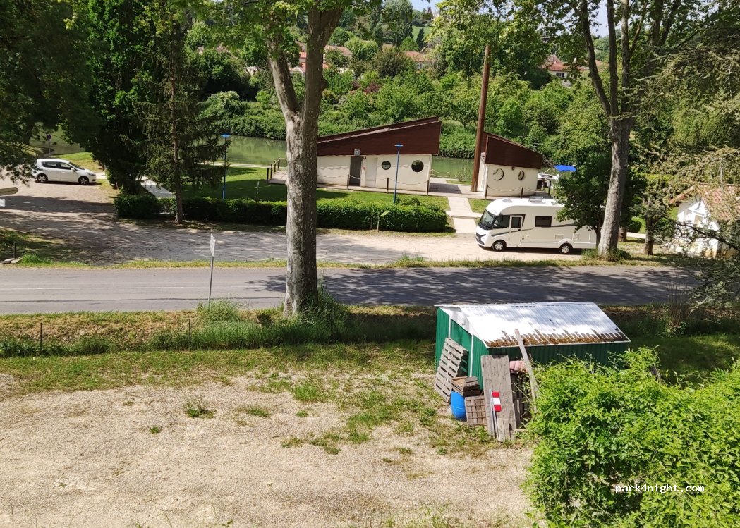 (32310) Valence-sur-Baïse - Unnamed Road — foto 4