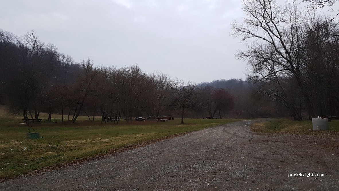 (35211) Klokočevik - Unnamed Road — foto 2