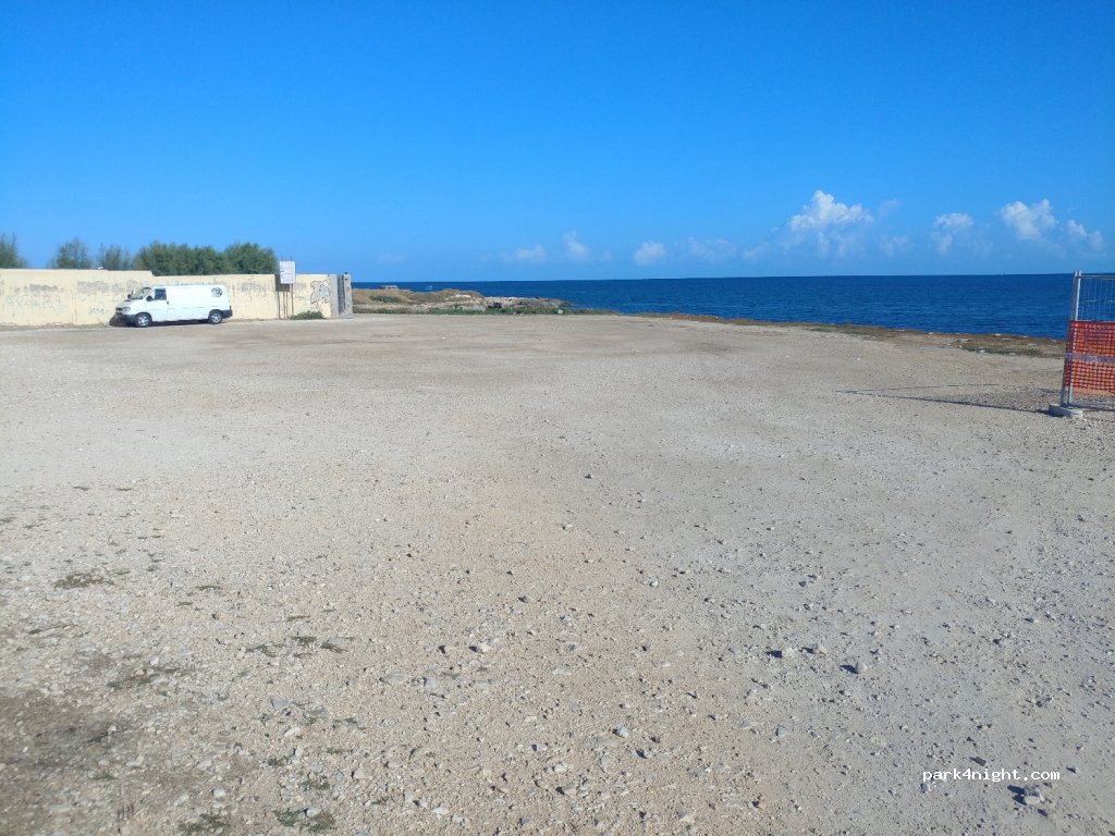 (70126) Bari - 21 Viale Grotta della Regina — foto 2