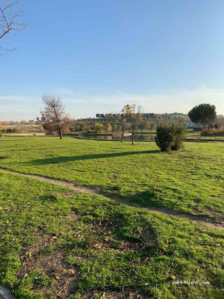 (28050) Madrid - 13 Camino Arroyo de Valdebebas — foto 3