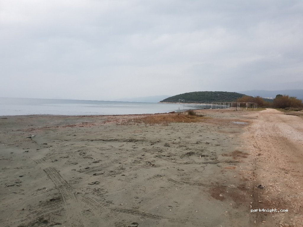 (305 00)  - Unnamed Road — foto 3