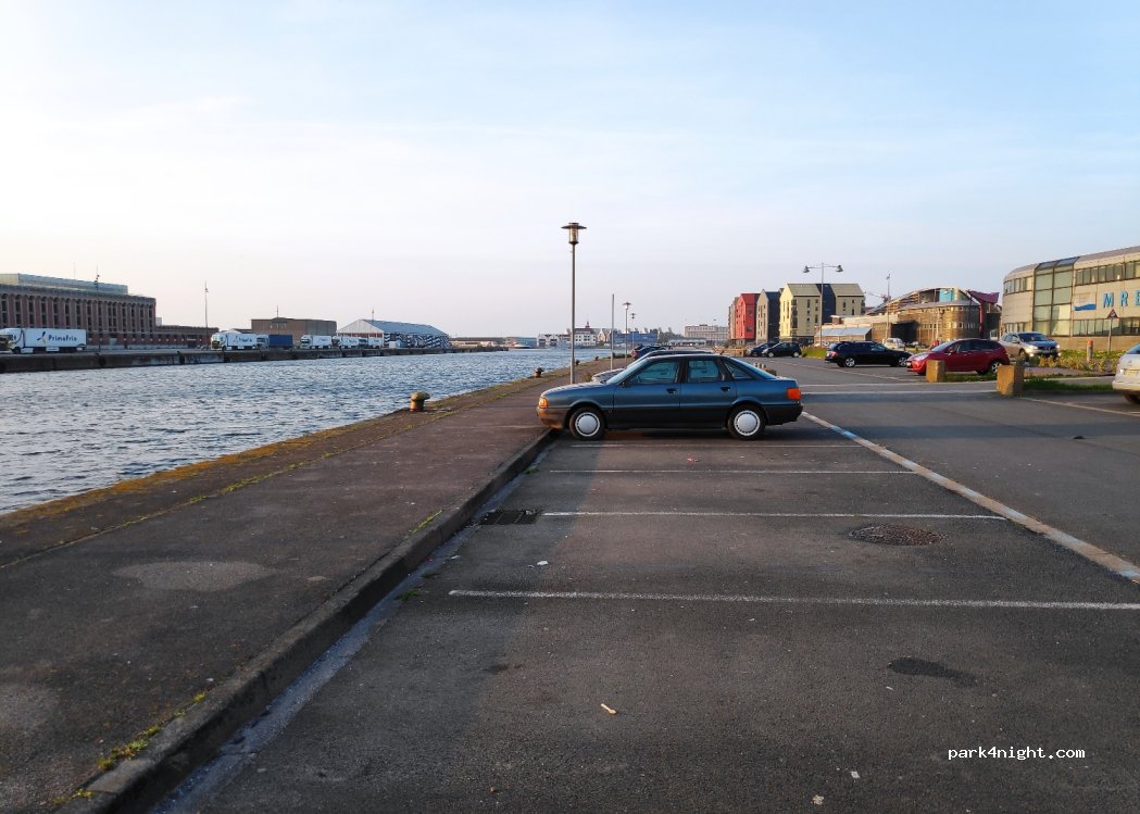 (59140) Dunkerque - 189a Avenue Maurice Schumann — foto 4