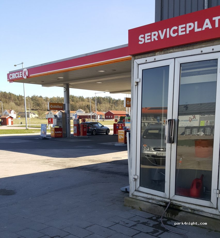 (471 94)  - 1 Skåpesundsvägen — foto