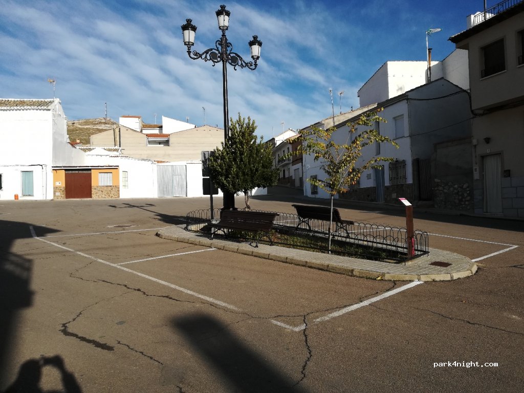 (45750) Huerta de Valdecarábanos - 8 Plaza Mazón — foto 2