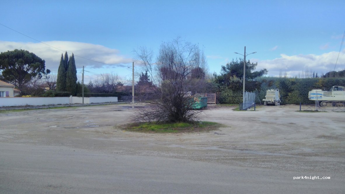 (84380) Mazan - 467 Chemin du Bigourd — foto