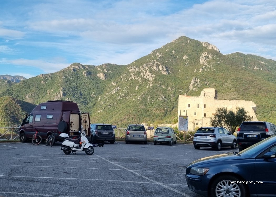 (17034) Castelvecchio di Rocca Barbena - 100 Via Provinciale — foto 3
