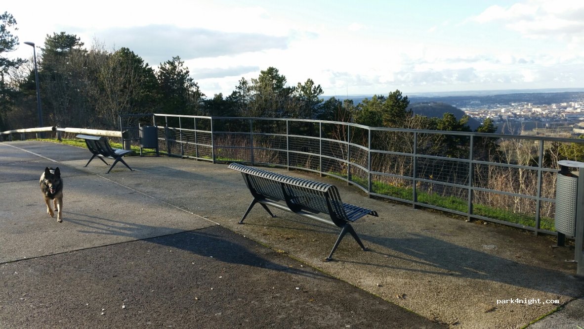 (25000) Besançon - 96 Chemin de la Chapelle des Buis — foto 3