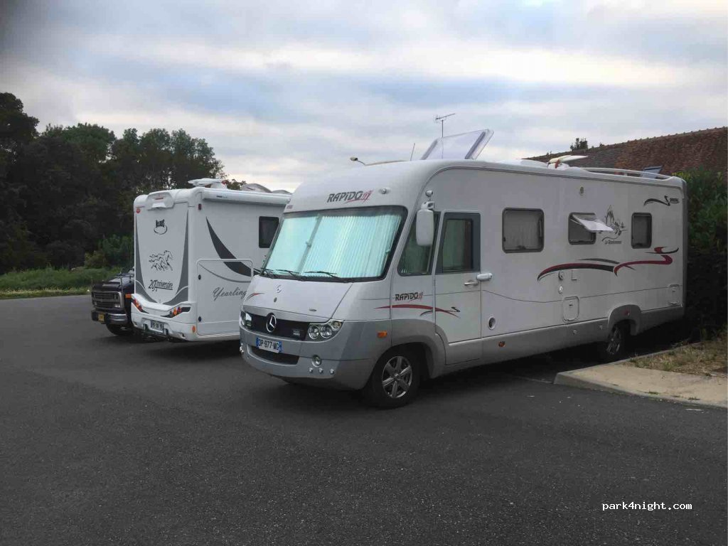 (37210) Vouvray - 18 Route Nationale 152 — foto 3