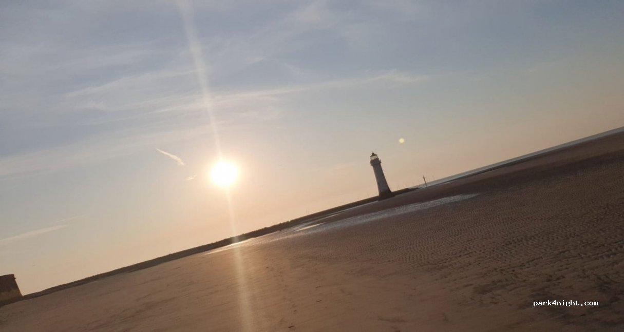 (CH45) Wallasey - Unnamed Road — foto 4