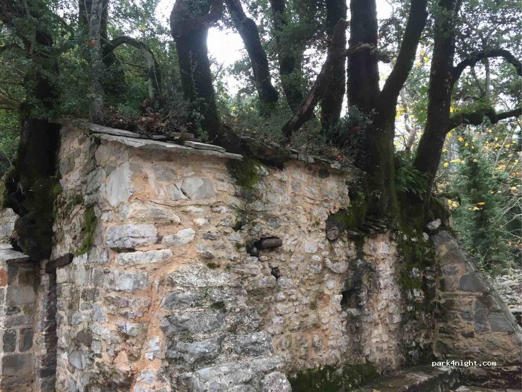 (222 00)  - Eparchiaki Odos Sirtzi-Megalopolis — foto 2