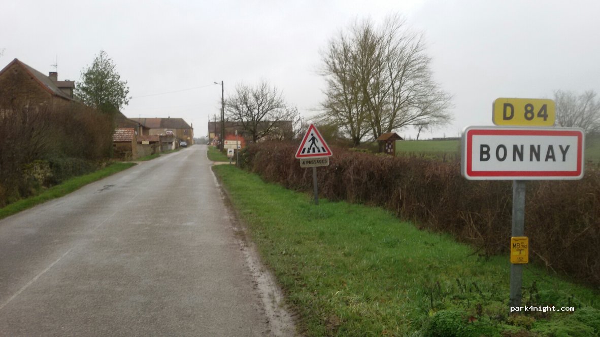 (71460) Bonnay - 1 Route de Salornay — foto