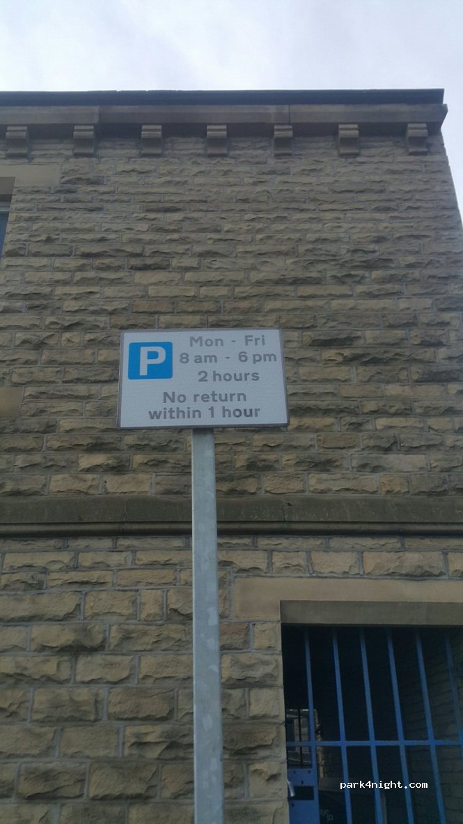 (HD1 3RF) Huddersfield - 96 Lockwood Road — foto 2