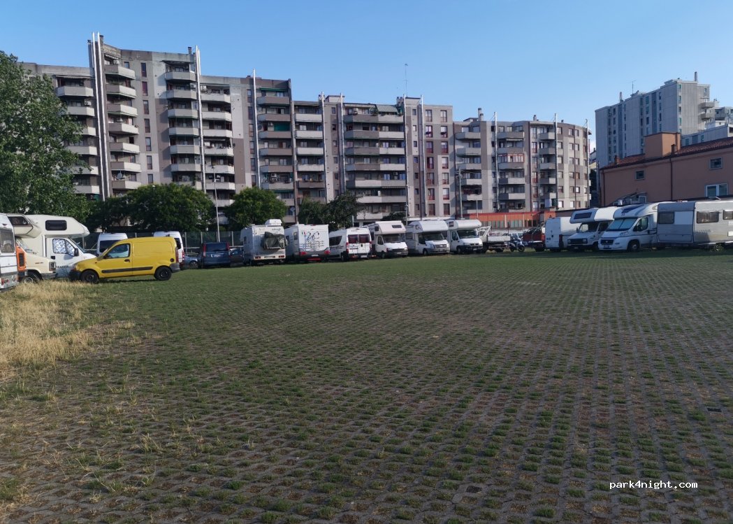 (34148) Trieste - 11/B Via di Valmaura — foto 2