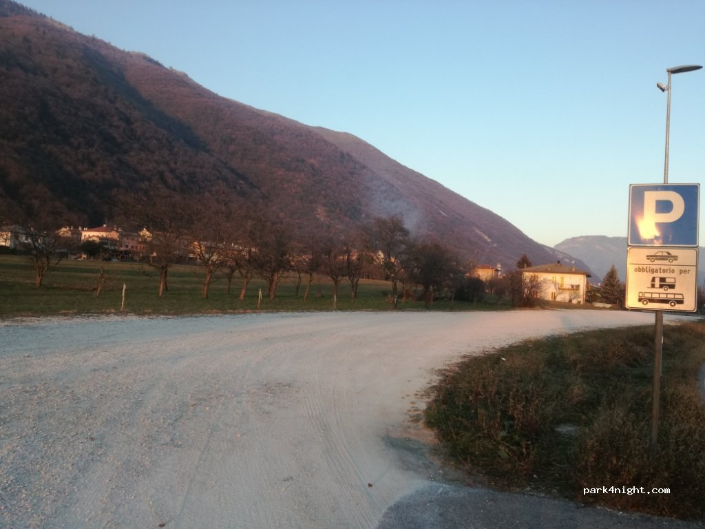 (31020) Revine Lago - 24 Vicolo Carpene' — foto