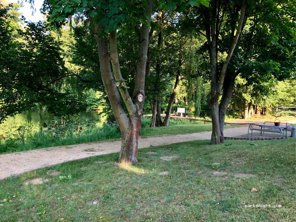 (15518) Langewahl - Wasserwander-Rastplatz Streitberg (Ortsteil von Langewahl) — foto