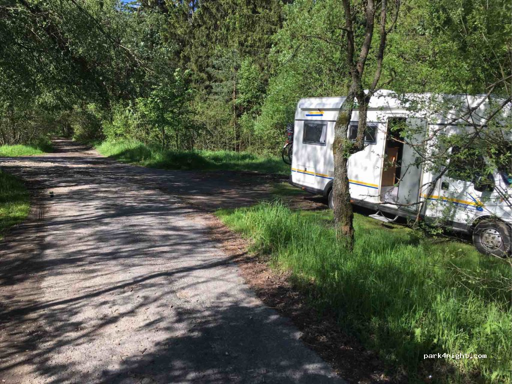 (591 01) Škrdlovice - — foto