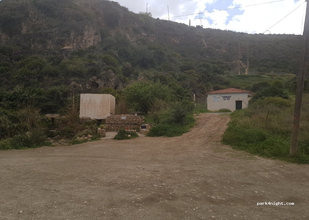 (29780) Nerja - Autovía del Mediterráneo — foto 3