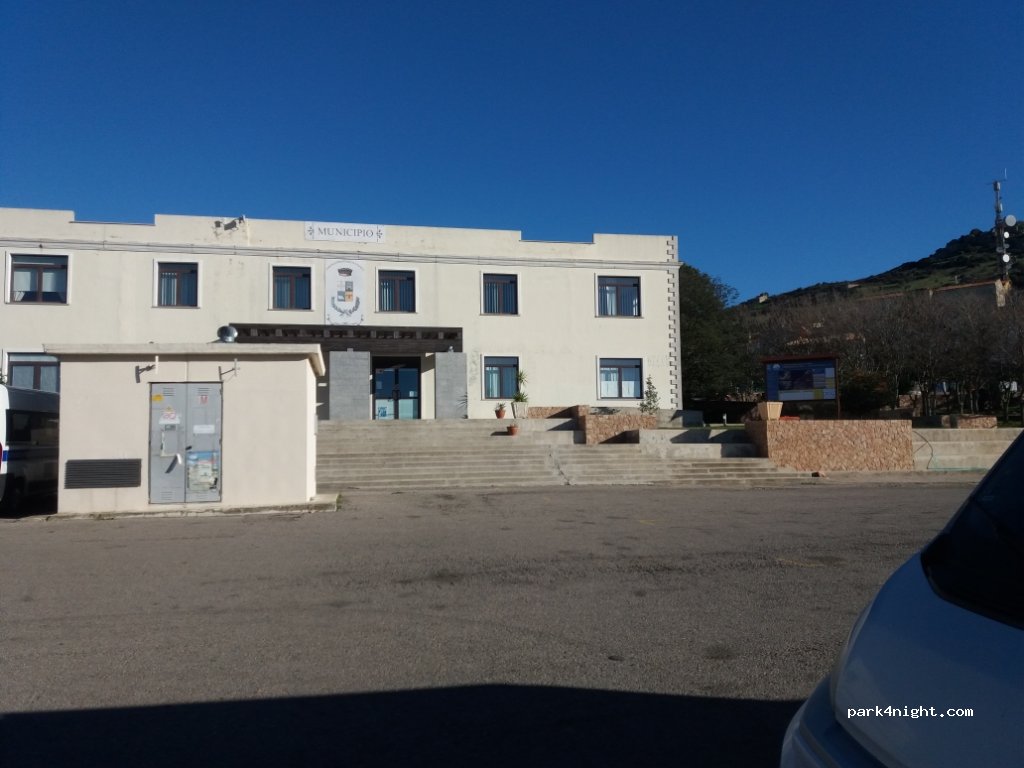 (07038) Trinità d'Agultu e Vignola - 11 Via Sassari — foto