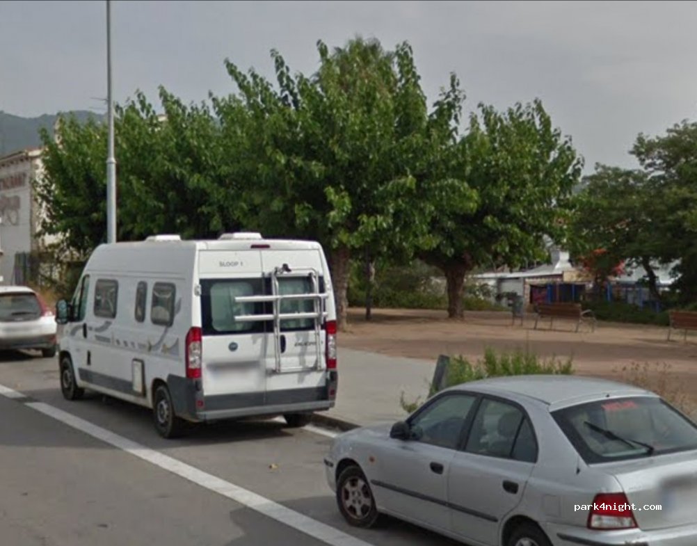(08330) Premià de Mar - 13 Carrer Torrent Malet — foto 2