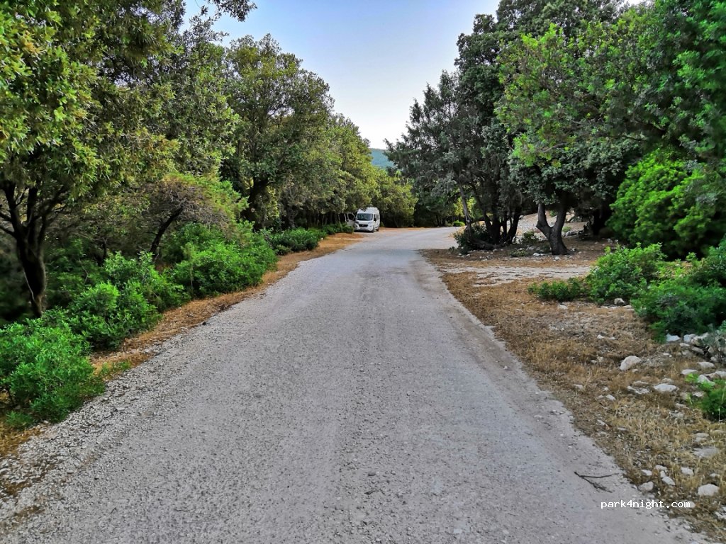 (08022) Dorgali - Strada per Ghivine/Buchi Arta — foto