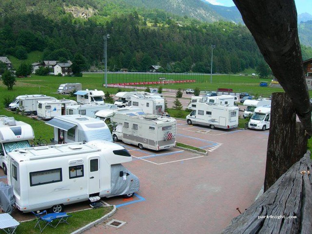 Area Sosta Camper Vollon-Brusson — foto