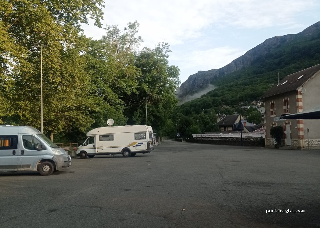 (31440) Fos - Carrère Bieille — foto 3