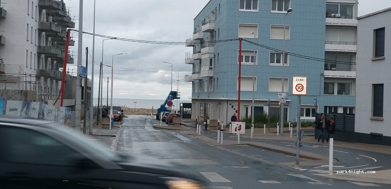 (59140) Dunkerque - 5 Place Paul Asseman — foto