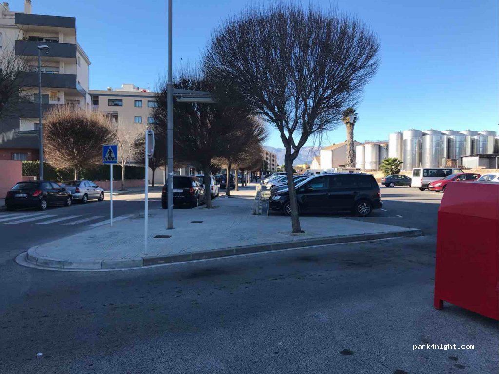 (43500) Tortosa - 58 Rambla de Pompeu Fabra — foto 2