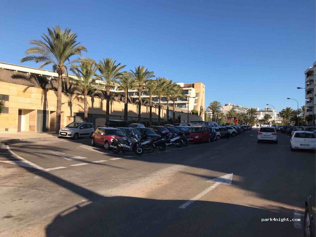 (07800) Eivissa - 1001 Passeig Joan Carles I — foto 3