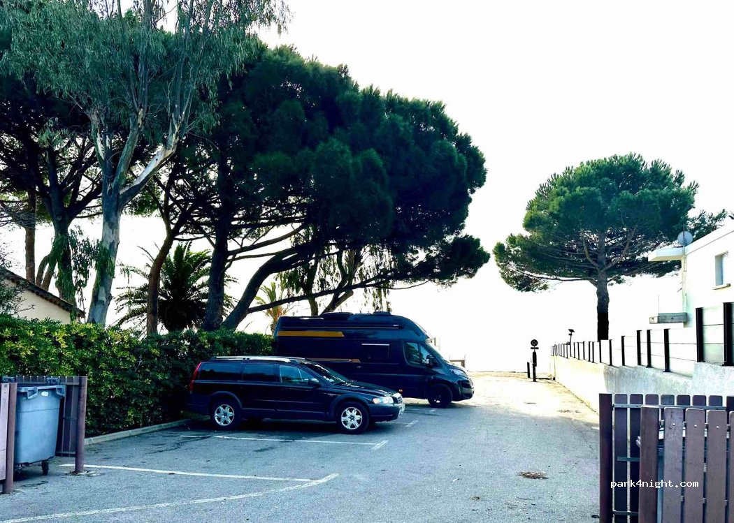 (83240) Cavalaire-sur-Mer - — foto 5