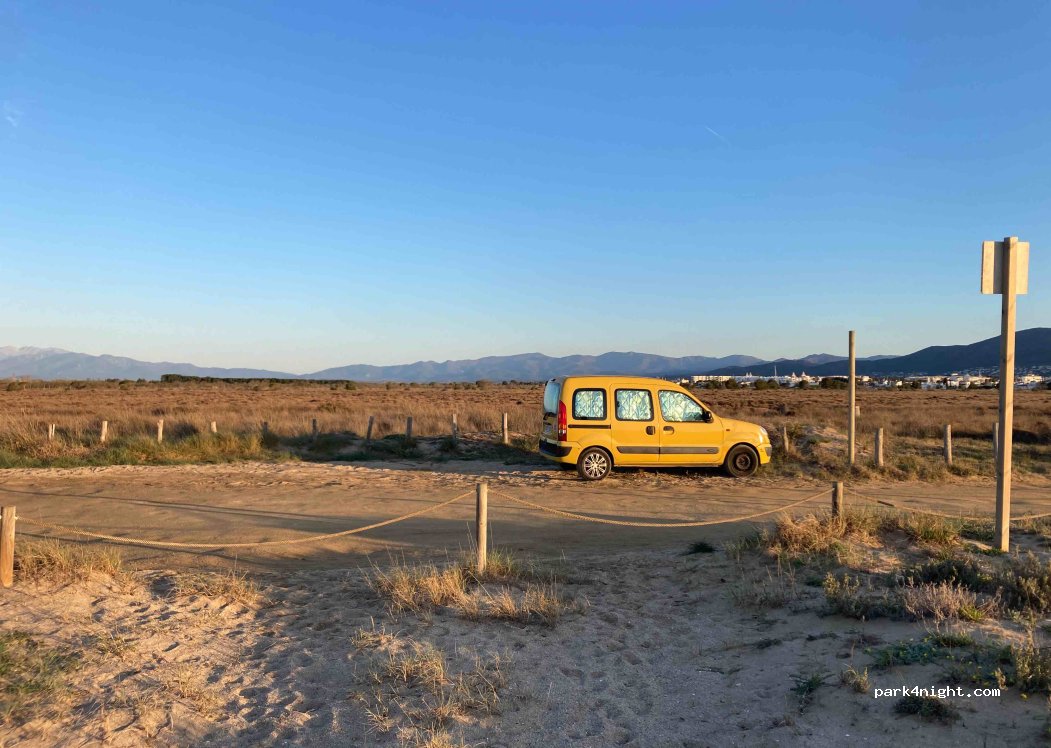 (17486) Castelló d'Empúries - Carretera d'En Plus — foto