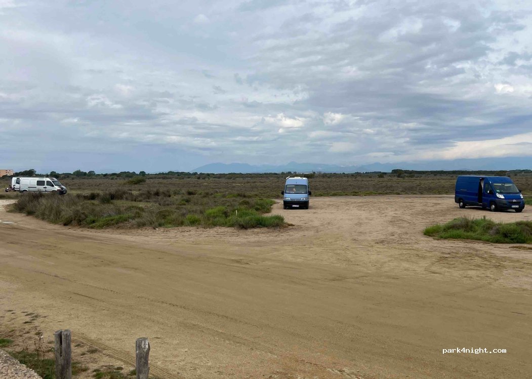 (17486) Castelló d'Empúries - Carretera d'En Plus — foto 3