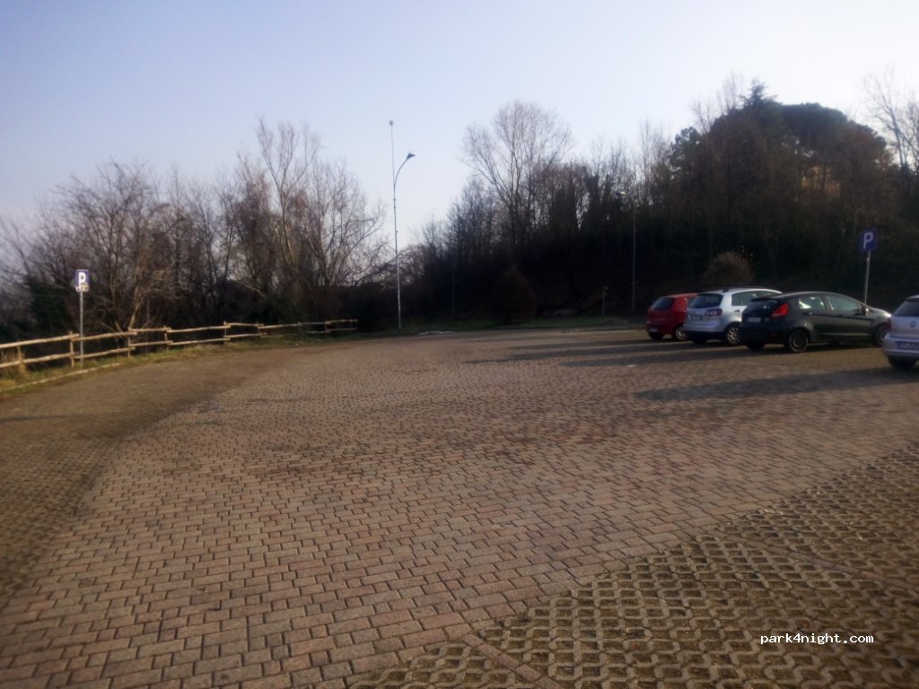 (23874) Montevecchia - 16 Via Alta Collina — foto