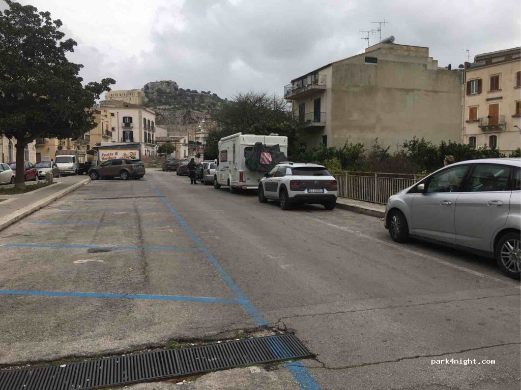 (97018) Scicli - 52 Via Monte Santo — foto