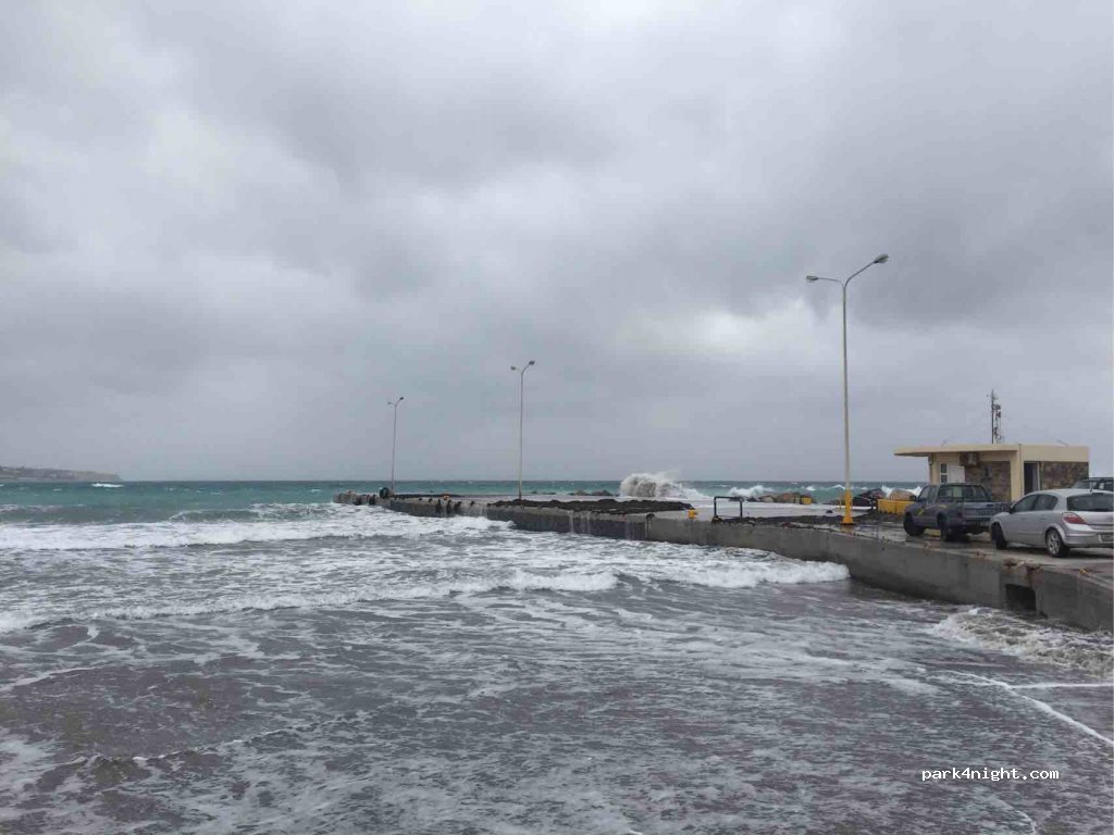 (722 00) Ierapetra - 14 stratigou samouil — foto 2