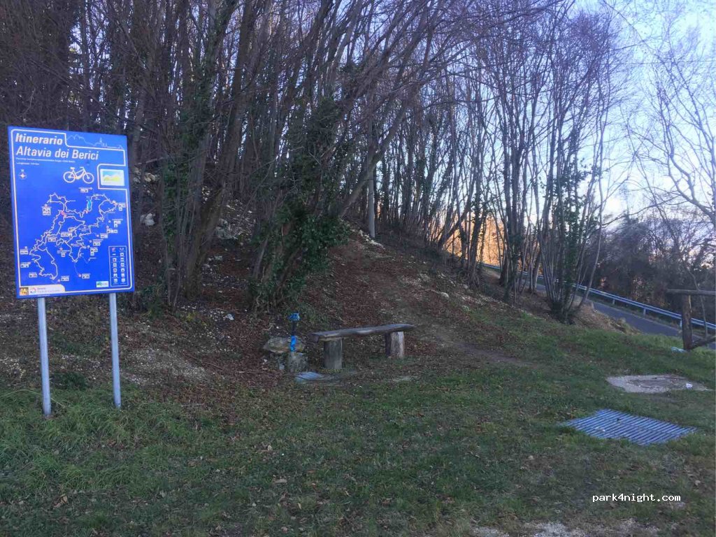 (36020) San Gottardo - 5 Via Chiesa — foto