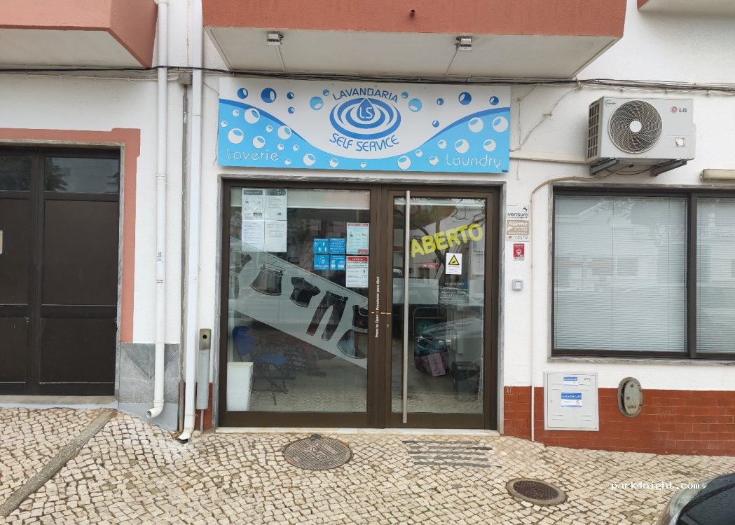 (8375-111) São Bartolomeu de Messines - 16A Rua Maria Eugénia Mascarenhas Neutel Dias Ferreira — foto 4