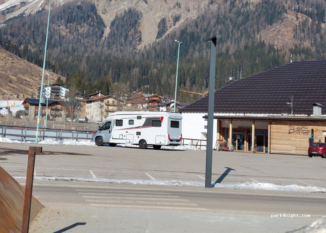 (38054) San Martino di Castrozza - 38 Via Laghetto — foto