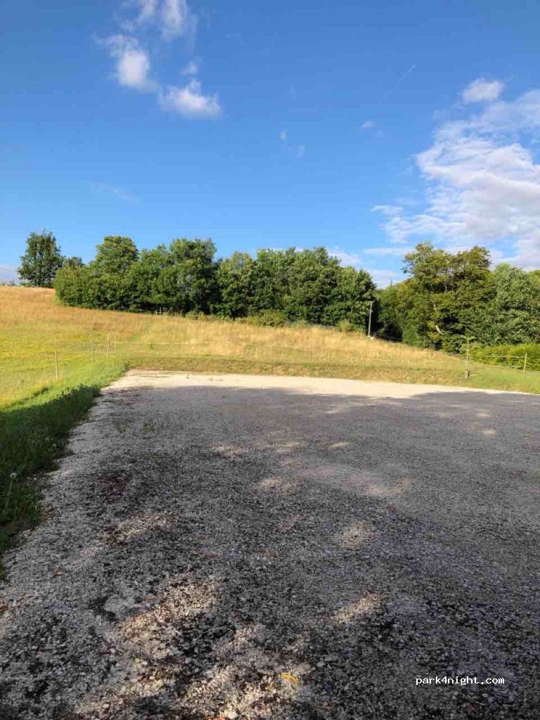 (82110) Sainte-Juliette - Unnamed Road — foto