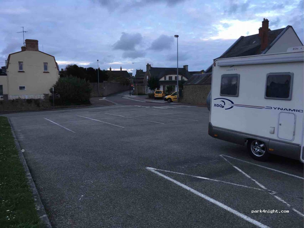 (50760) Barfleur - 403 Rue Pierre Salley — foto 2