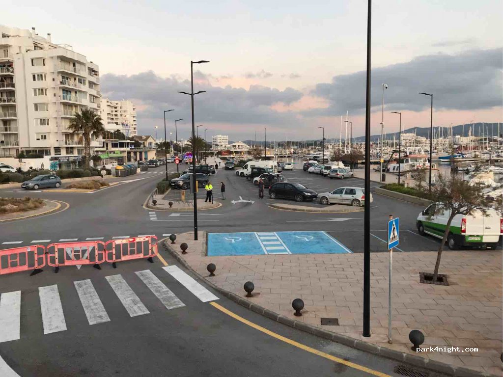 (07820) Sant Antoni de Portmany - 18 Passeig de la Mar — foto