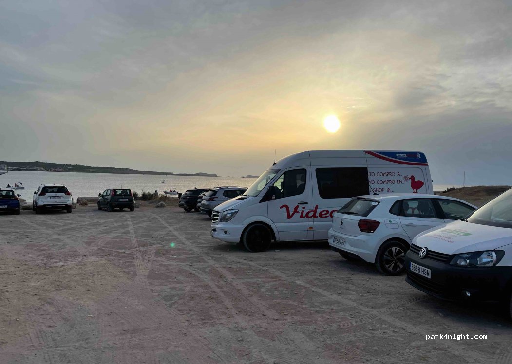 (07820) Sant Antoni de Portmany - 6 Calle Playa Grosio — foto 2