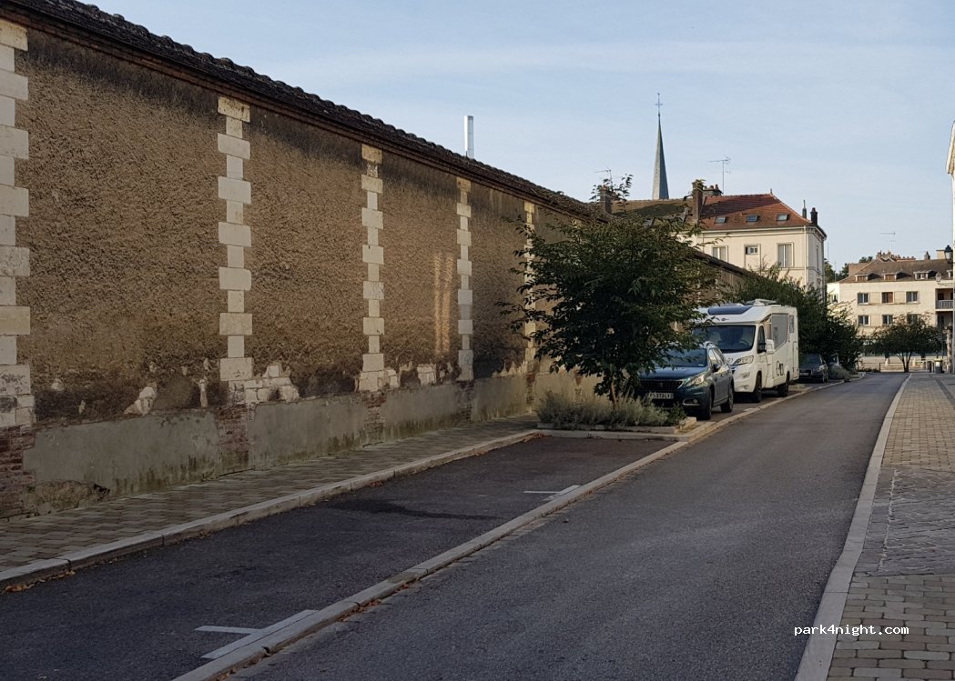 (10000) Troyes - 5 Rue des Cordeliers — foto 3