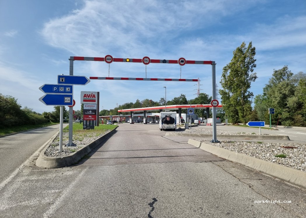 (74600) Seynod - 851 Aire de Fontane — foto 2