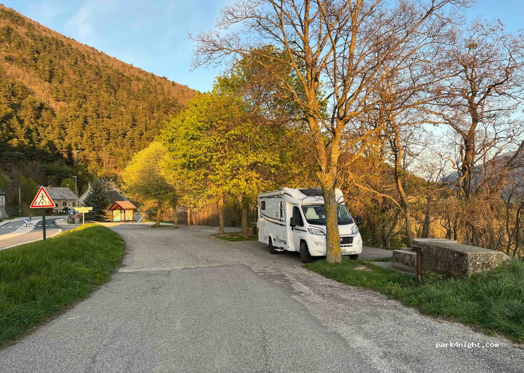 (38970) Quet-en-Beaumont - Haut Quet — foto 4