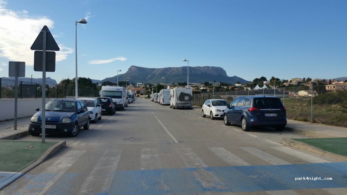 (03710) Calpe - 4 Calle Finlandia — foto 2