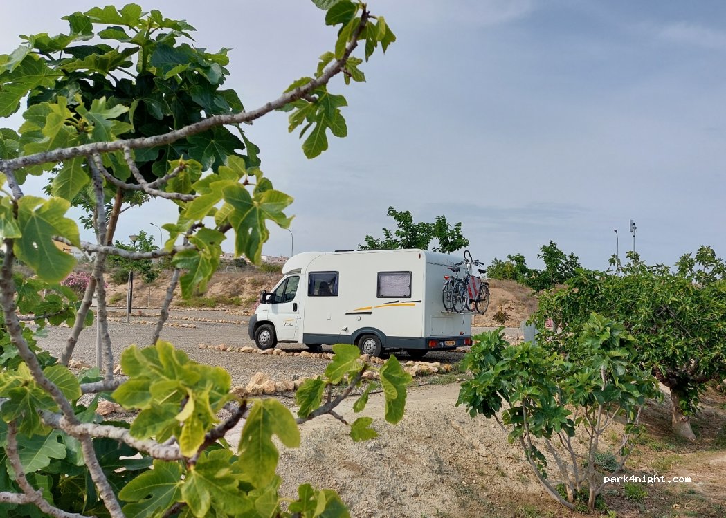 Area de Autocaravanas Carpe Diem — foto 3